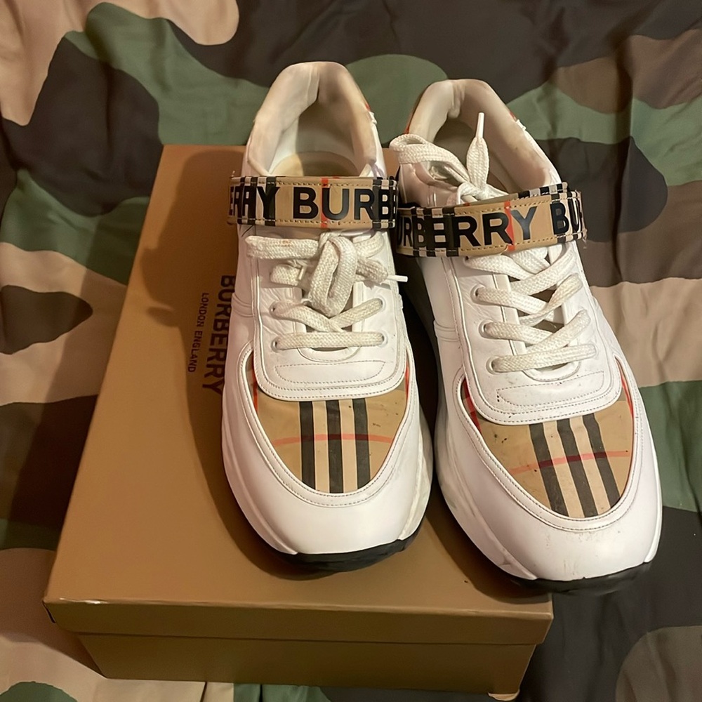 Men’s Burberry Shoes